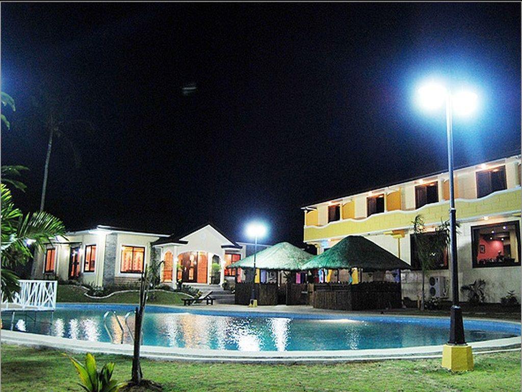 Phil Oasis Hotel & Resort Silang Buitenkant foto