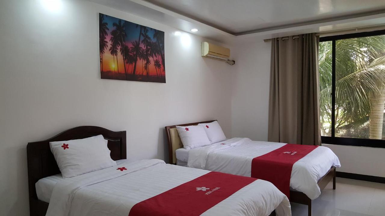 Phil Oasis Hotel & Resort Silang Buitenkant foto